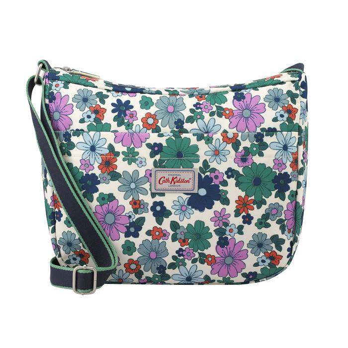 Medium Zip Messenger Petals Warm Cream