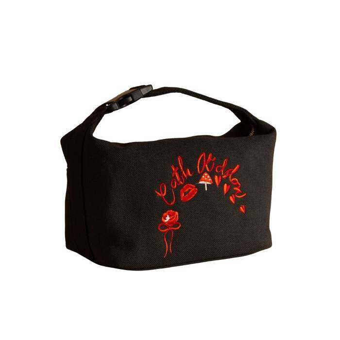 Female Clip Top Travel Bag Mushroom Black