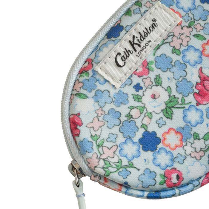 Female Oval Coin Purse Dreamers Ditsy Ecru 1