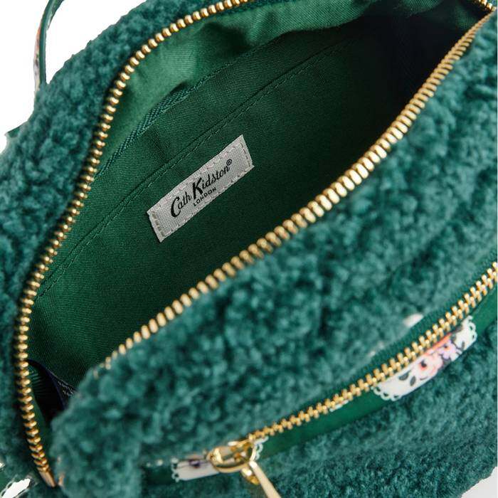 Female Borg Crossbody Lace Hearts Green 1