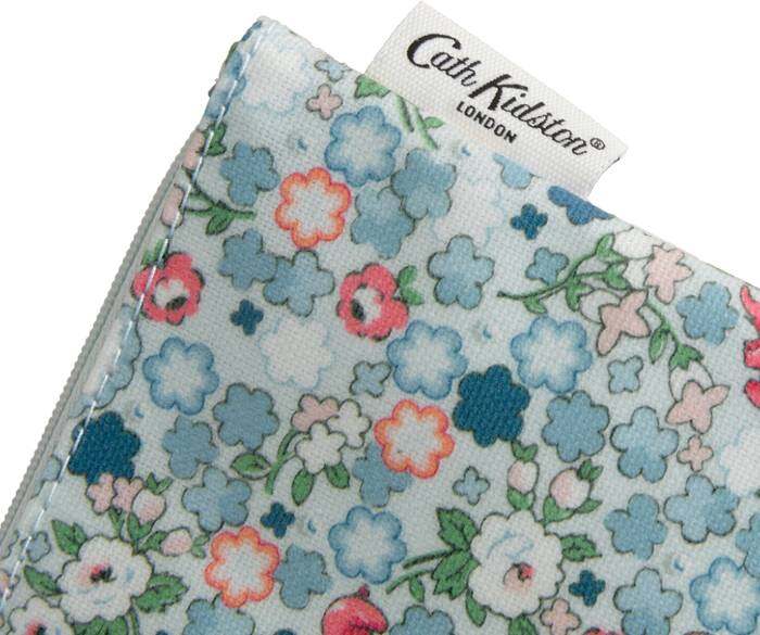 Female Zip Purse Dreamers Ditsy Blue 1