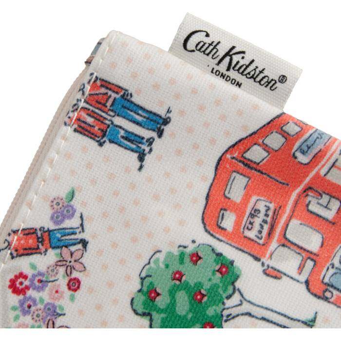 Female Zip Purse Lovely London Ecru 1