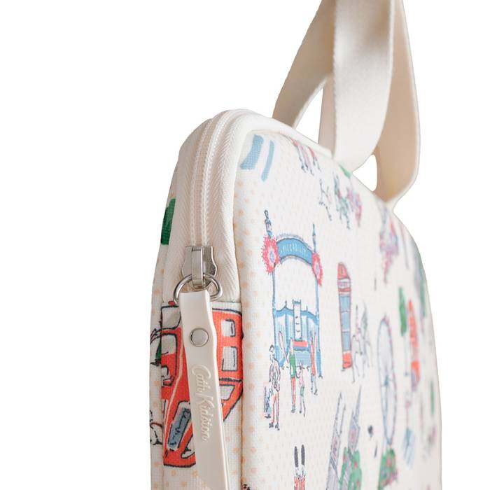 Female 15" Laptop case Lovely London Ecru 1