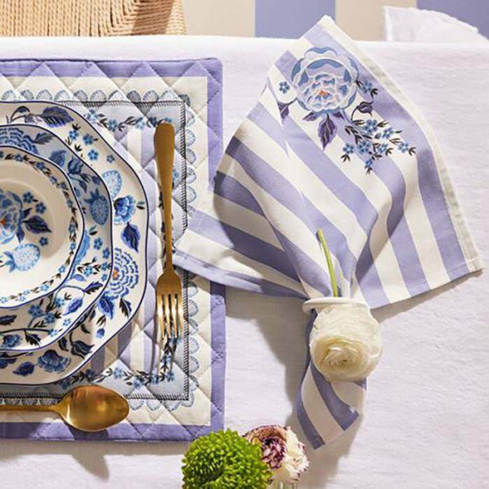 Set 4 NAPKINS STRAWBERRY GARDEN Blue 1