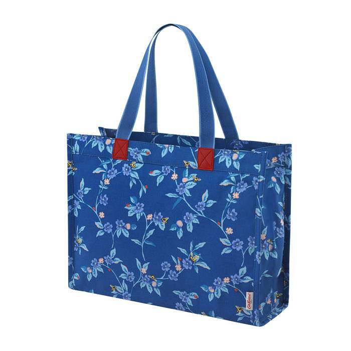 The Milly Tote Greenwich Flowers Midnight Blue 1