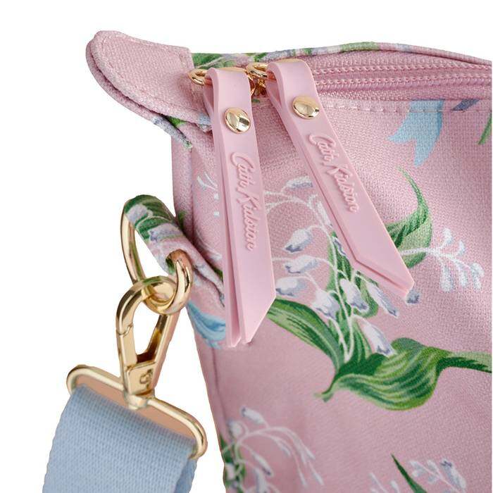 Female Overnight Bag Lily of The Valley Pink 1