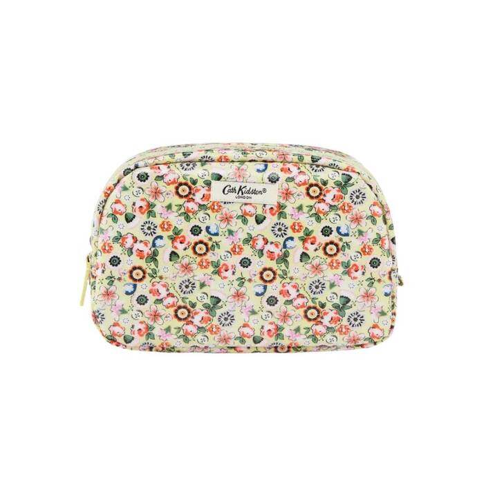 Female Cosmetic Bag Pearly Queen Ditsy Cream