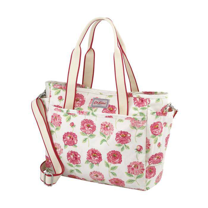 The Little Tripper Dahlia Cream 1