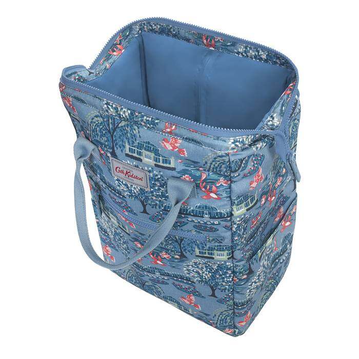 Frame Wheeled Backpack 1