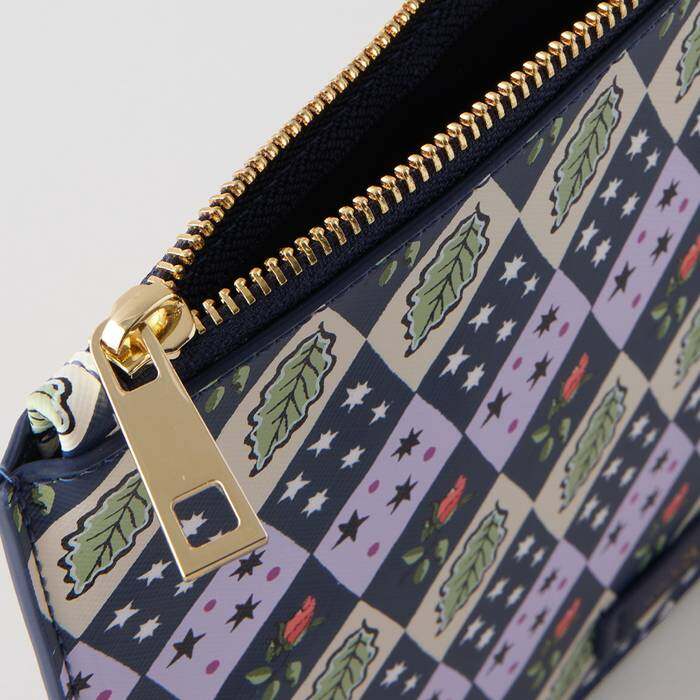 Female Saffiano Pouch Wonder Purple 1