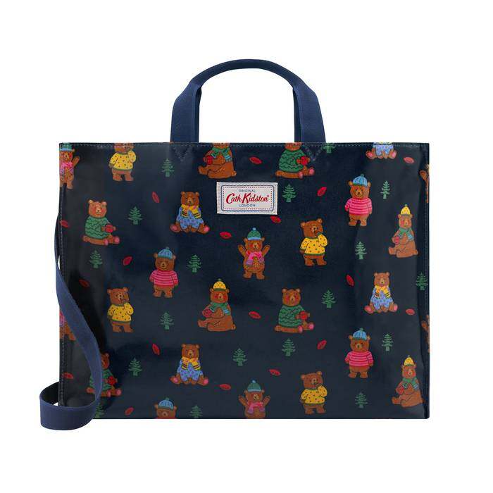 Strappy Carryall Woodland Bear Navy