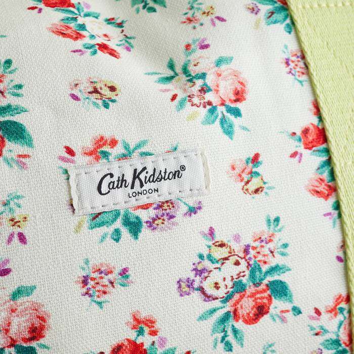 Female Overnight Bag Icon Bunches Ecru 1