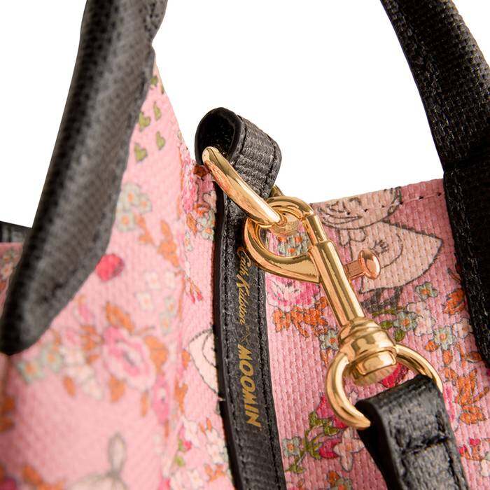 Female Corner Crossbody Little My Ditsy Pink 1