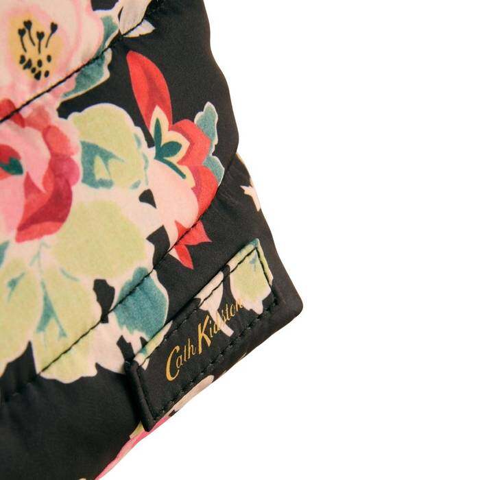 Female Paded Pouch Archive Floral Black 1