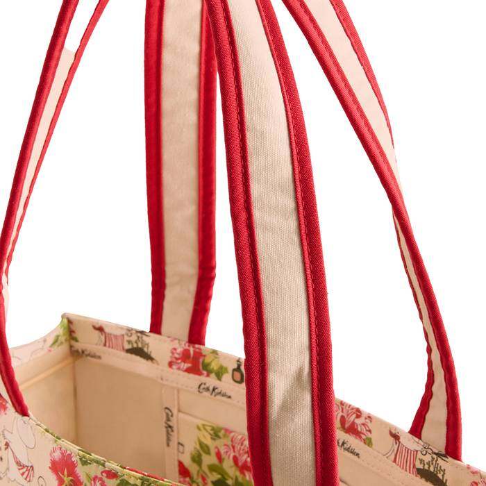 Female Bow Tote Moomin Mamma Multi-color 1