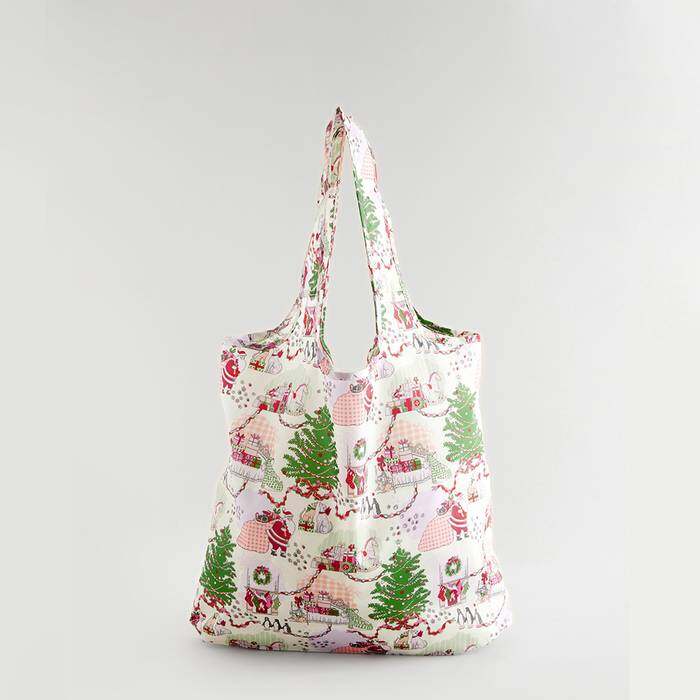 Female Foldaway Shopper Christmas House Cream 1