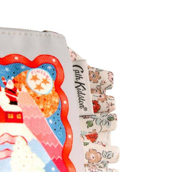 Female Frill Pouch Christmas Journey Multi-color 1