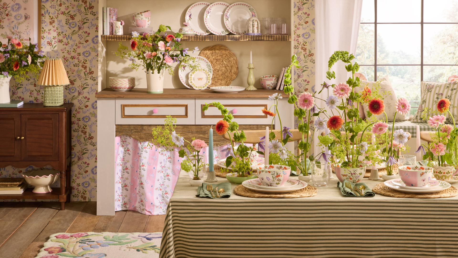 CATH KIDSTON’S TEA ROOM Mobile