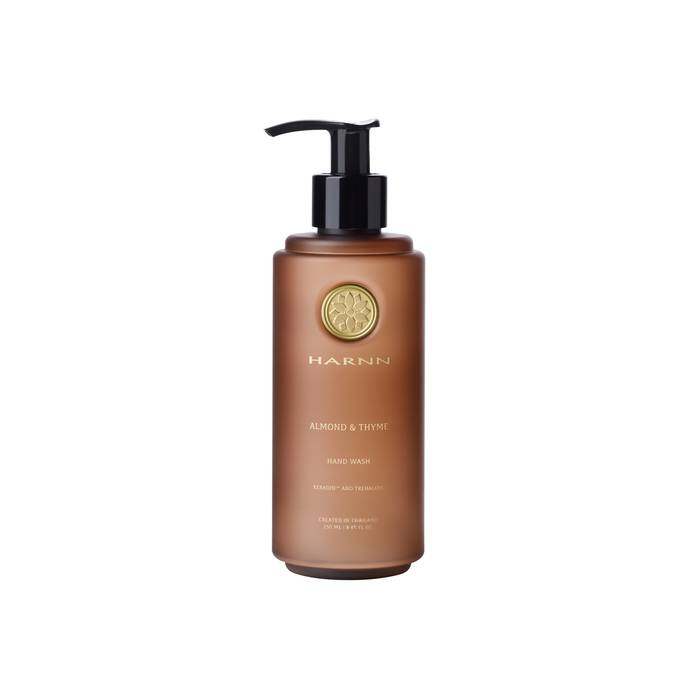 HARNN ALMOND & THYME HAND WASH 250 ML.