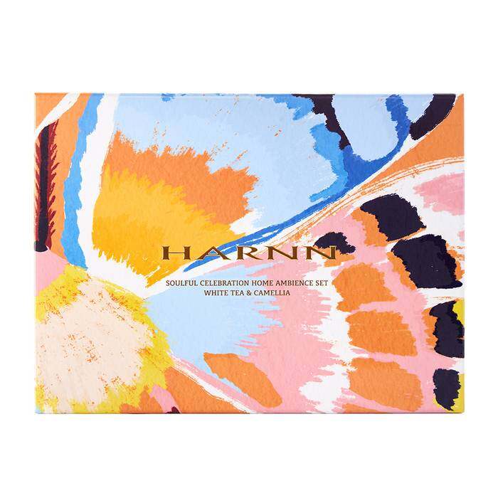 HARNN SOULFUL CELEBRATION HOME AMBIENCE SET WHITE TEA & CAMELLIA 1